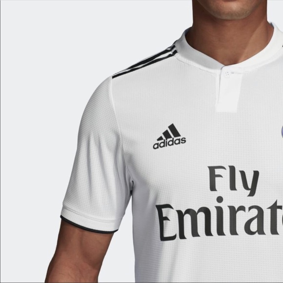 Adidas REAL MADRID HOME AUTHENTIC JERSEY CG0561 - Picture 8 of 8